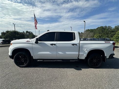 Used 2022 Chevrolet Silverado 1500 LT Trail Boss w/ LT Trail Boss Premium Package image 2