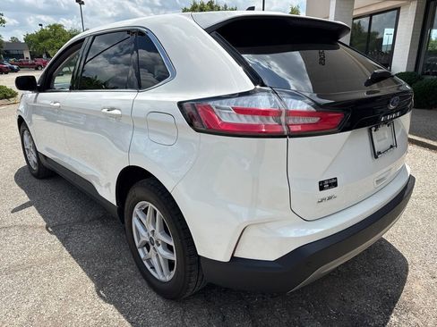Certified 2022 Ford Edge SEL w/ Convenience Package AWD/4WD image 10
