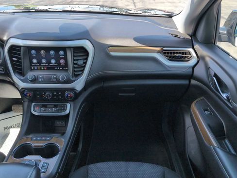 Used 2023 GMC Acadia SLE w/ Driver Convenience Package FWD image 27