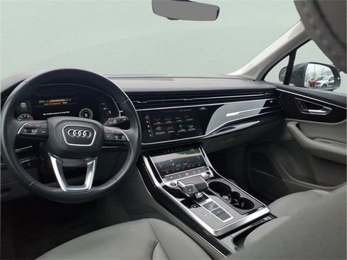 Used 2021 Audi Q7 3.0T Premium Plus w/ Premium Plus Package image 11