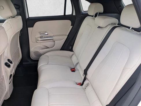 New 2026 Mercedes-Benz GLA 250 image 15