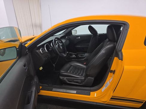 Used 2007 Ford Mustang Shelby GT500 RWD image 6