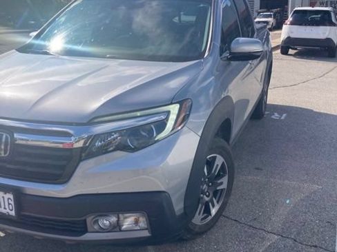 Used 2019 Honda Ridgeline RTL-E image 6