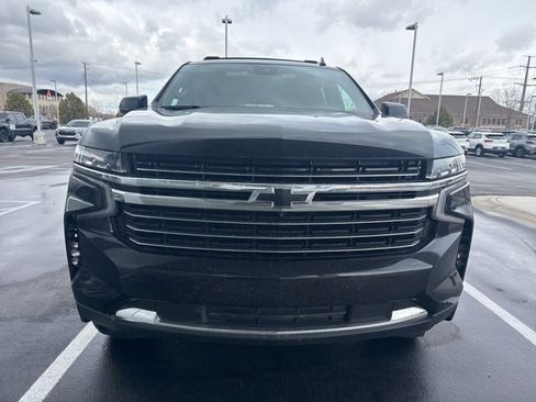 Used 2024 Chevrolet Tahoe LT w/ Luxury Package image 3