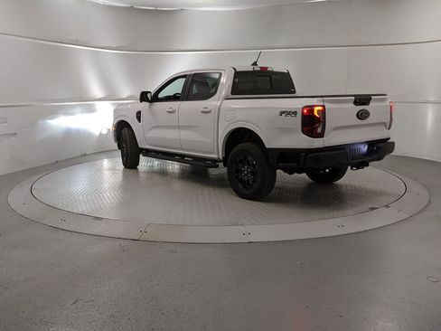 New 2025 Ford Ranger Lariat w/ FX4 Off-Road Package image 4