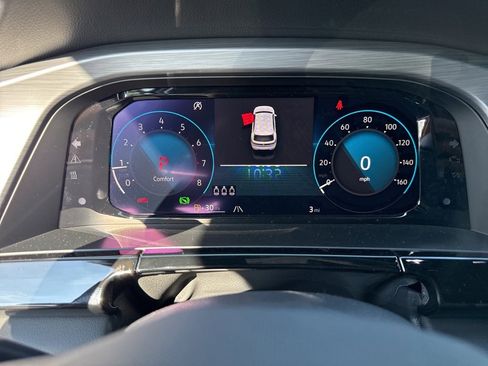 New 2026 Volkswagen Atlas Cross Sport SE image 29