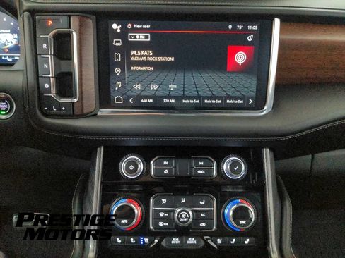 Used 2023 GMC Yukon Denali Ultimate AWD/4WD image 21