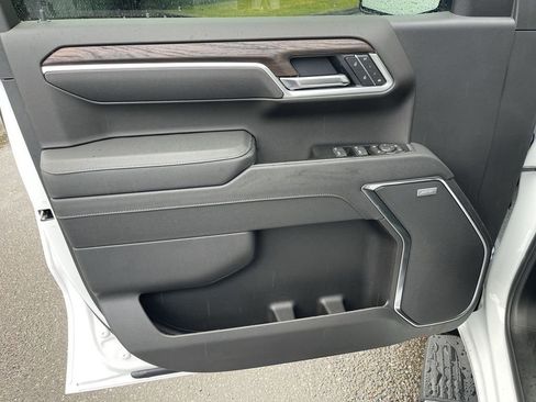 New 2026 GMC Sierra 1500 SLT w/ SLT Premium Plus Package image 23