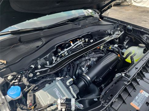 New 2025 Ford Explorer ST-Line w/ Premium Package image 13