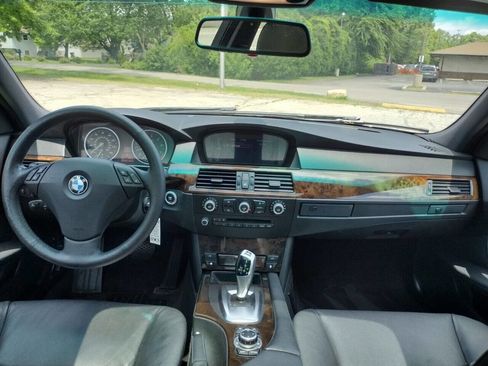 Used 2010 BMW 535i 535i 4dr Sedan w/ Premium Pkg RWD image 14