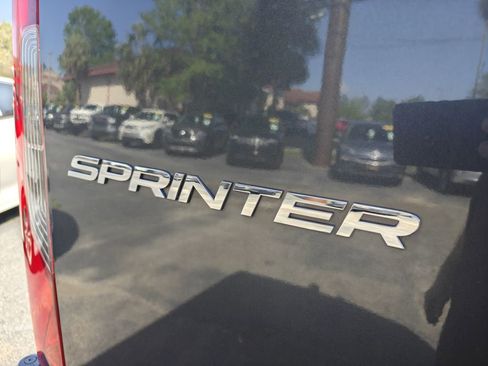 Used 2022 Mercedes-Benz Sprinter 3500 image 8