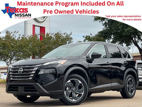 Used 2025 Nissan Rogue SV FWD image 1