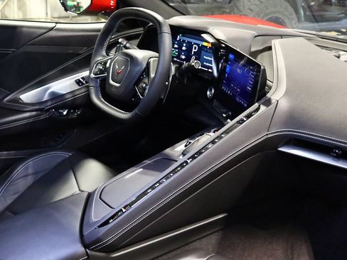 Used 2023 Chevrolet Corvette Stingray Coupe w/ Z51 Performance Package RWD image 19