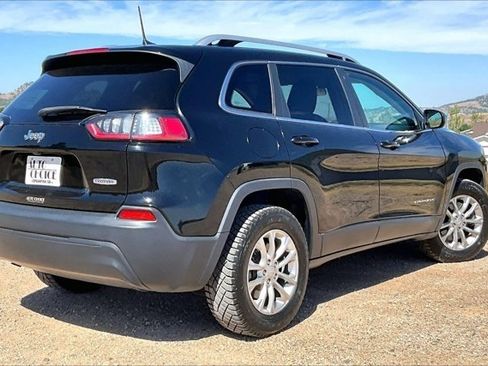 Used 2019 Jeep Cherokee Latitude w/ Popular Appearance Group AWD/4WD image 5