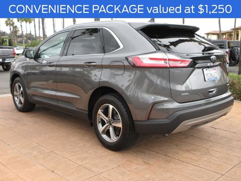 Certified 2023 Ford Edge SEL w/ Convenience Package AWD/4WD image 2
