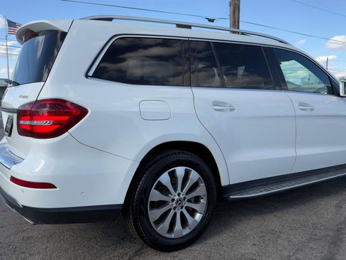 Used 2017 Mercedes-Benz GLS 450 4MATIC image 11