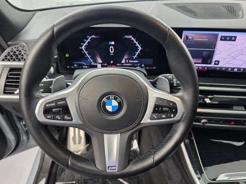 Used 2024 BMW X5 sDrive40i w/ M Sport Package RWD image 18