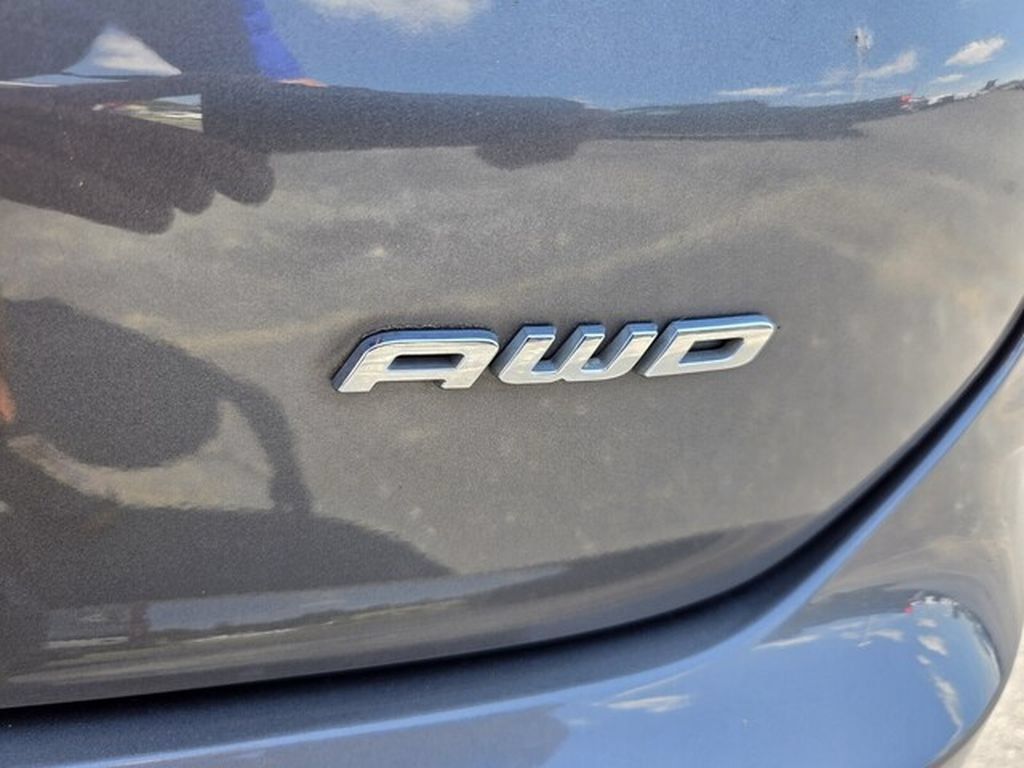 Certified 2022 Ford Edge Titanium AWD/4WD image 20