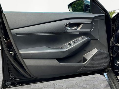 Used 2024 Honda Accord LX image 19