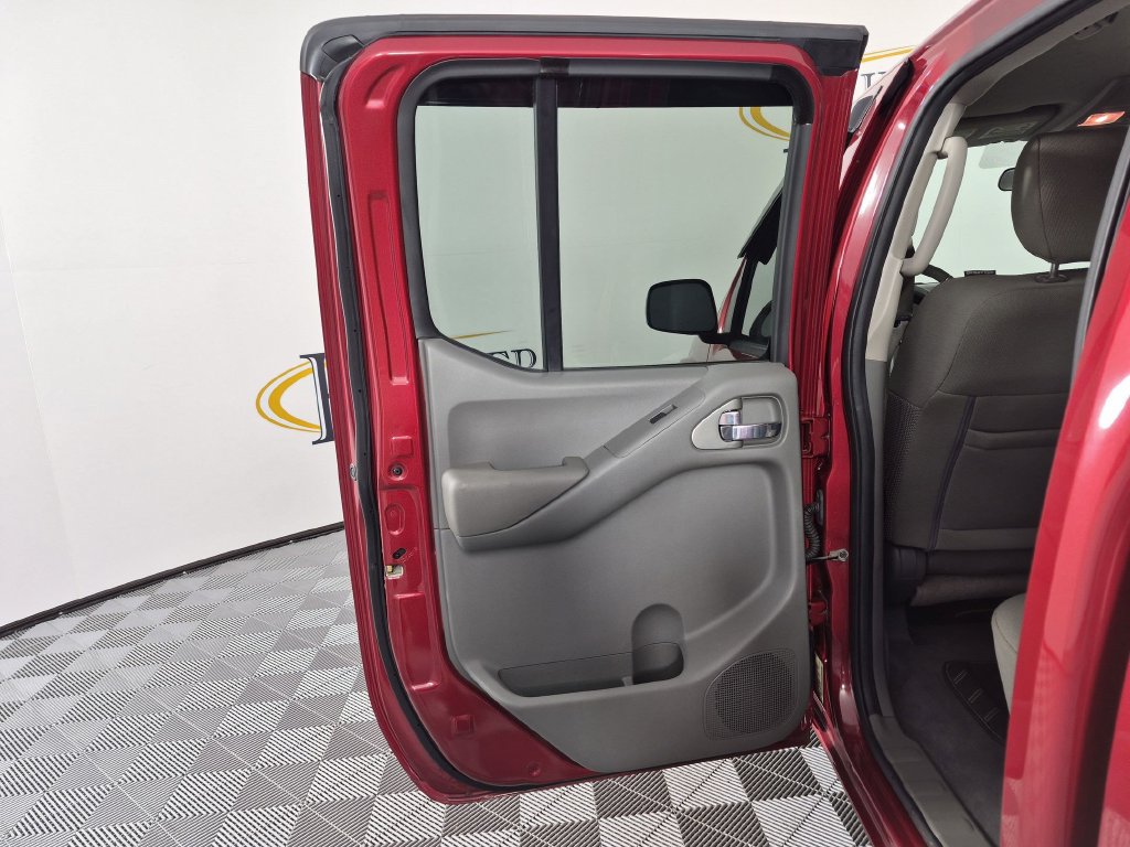 Used 2019 Nissan Frontier SV AWD/4WD image 28