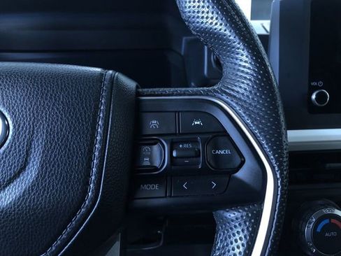 Used 2024 Toyota Tacoma TRD Off-Road image 20