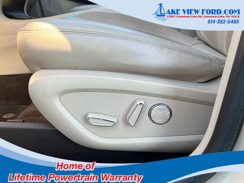 Used 2018 Lincoln MKC Select image 25