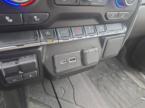 Used 2019 Chevrolet Silverado 1500 LT w/ All-Star Edition image 16