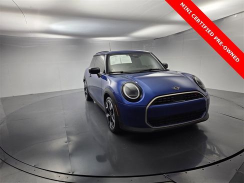 Used 2025 MINI Cooper S image 2