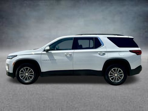 Used 2023 Chevrolet Traverse LT FWD image 9