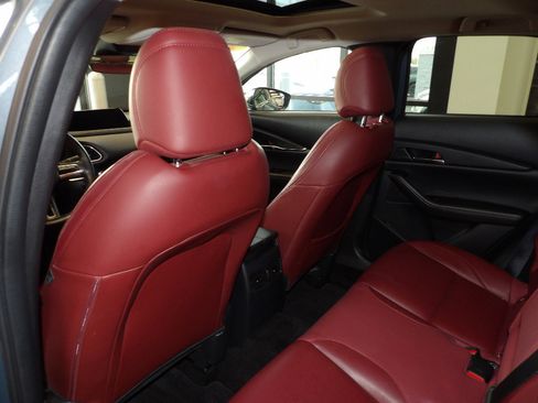 Certified 2023 MAZDA CX-30 AWD 2.5 S w/ Preferred Package image 22