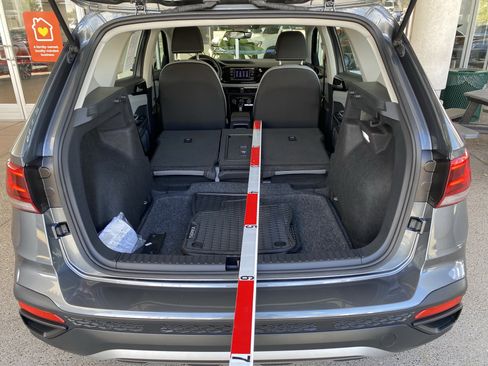 Certified 2024 Volkswagen Taos S w/ MDO Package FWD image 19