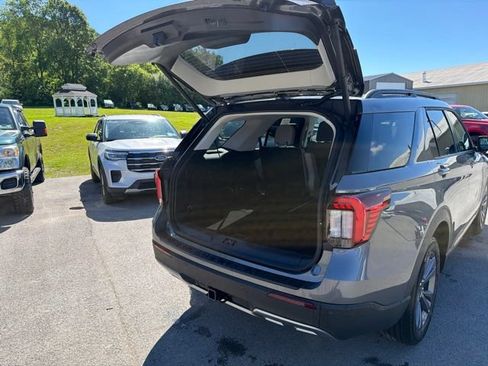 Used 2026 Ford Explorer Active w/ Active Comfort Package AWD/4WD image 50
