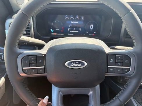 Used 2026 Ford F250 Lariat w/ Black Appearance Package AWD/4WD image 9