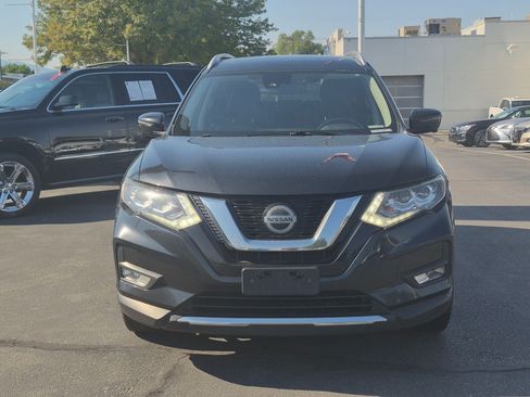 Used 2018 Nissan Rogue SL w/ Premium Package AWD/4WD image 11