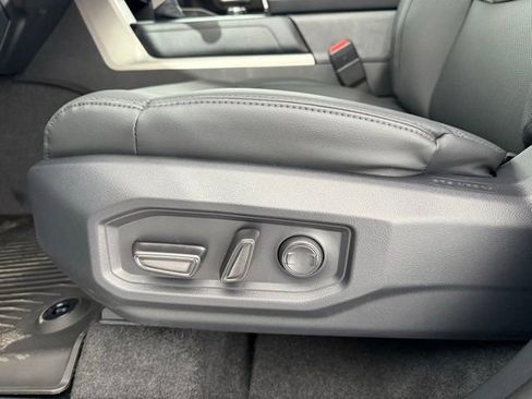 New 2025 Toyota Tundra SR5 image 28