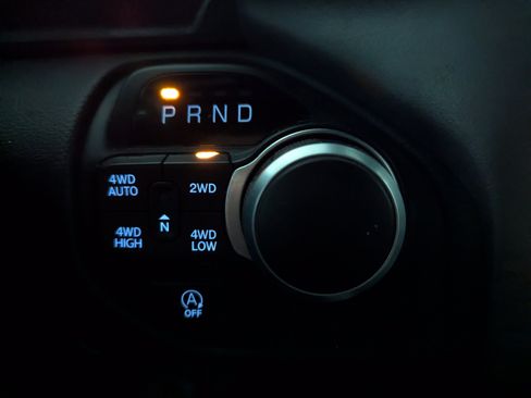 Used 2020 RAM 1500 Big Horn AWD/4WD image 19