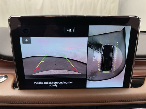 Used 2023 Lincoln Aviator Grand Touring w/ Equipment Group 301A image 17