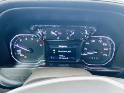 Used 2020 GMC Sierra 1500 SLT image 34