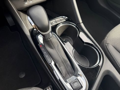 Used 2025 Buick Encore GX Preferred image 42