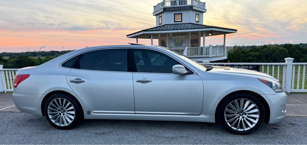 Used 2014 Hyundai Equus Signature RWD image 4