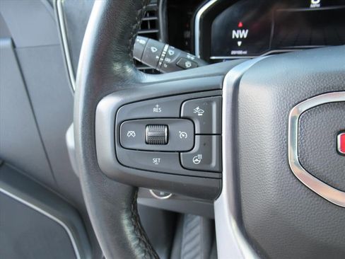 Used 2022 GMC Sierra 1500 Elevation image 19