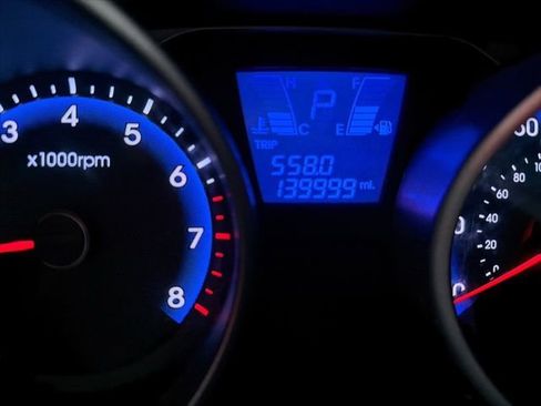 Used 2012 Hyundai Tucson GLS image 35