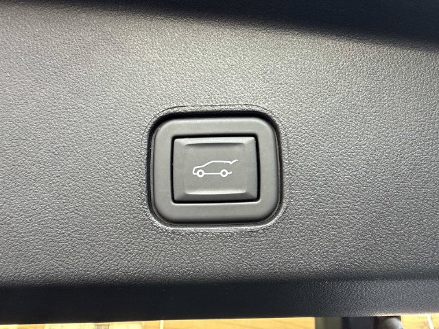 Certified 2024 Cadillac Lyriq Sport w/ LPO, Floor Liner Package AWD/4WD image 26