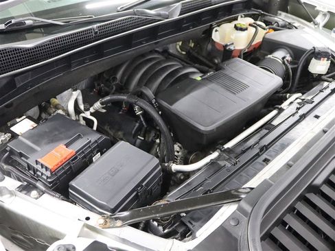 Used 2019 GMC Sierra 1500 SLE w/ SLE Value Package image 39