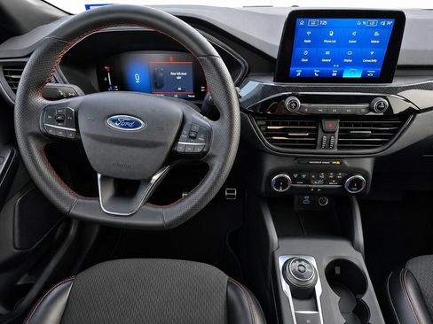 Used 2023 Ford Escape ST-Line FWD image 33