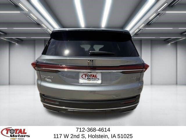 Used 2025 Buick Enclave Preferred AWD/4WD image 6
