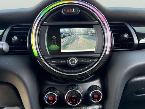 Used 2019 MINI Cooper S image 10