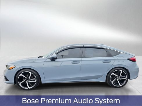 Used 2022 Honda Civic Sport Touring image 3