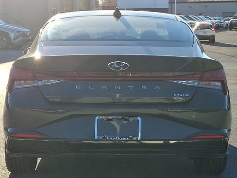 Certified 2023 Hyundai Elantra Limited image 5