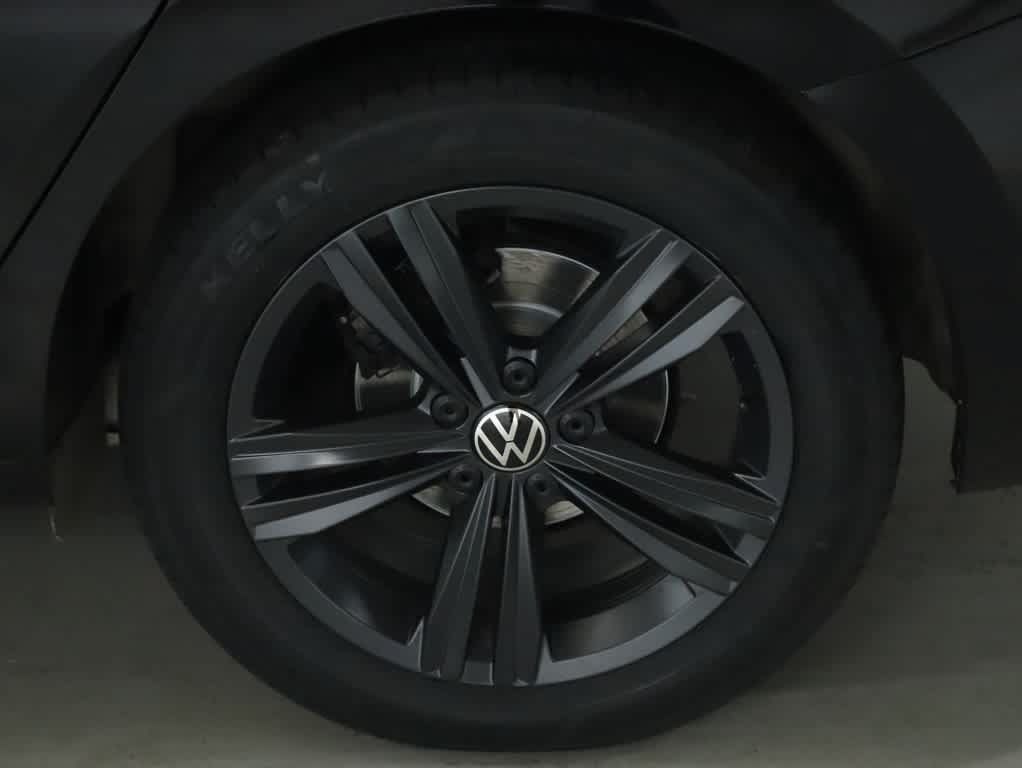 Used 2024 Volkswagen Jetta SE FWD image 40